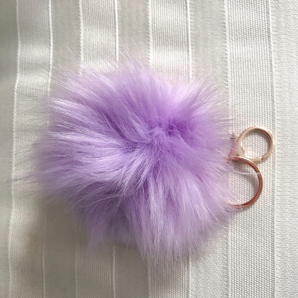 Purple Fur Keychain - Picture 2 of 4